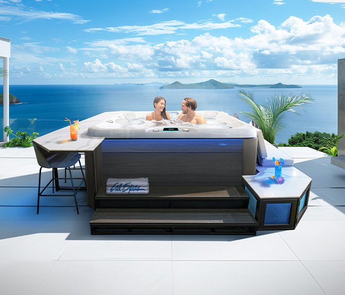Calspas hot tub being used in a family setting - Santa Monica