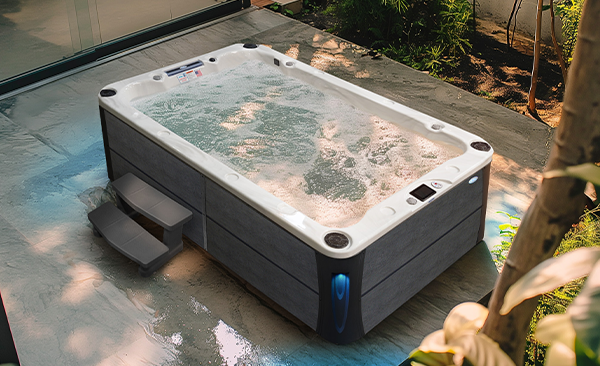 Deck Series Santa Monica hot tubs for sale